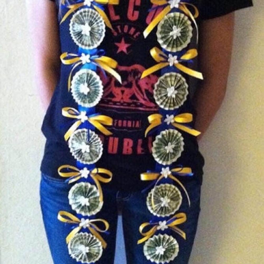 Graduation Leis - Picture 4 of 6